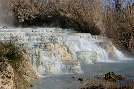 saturnia1